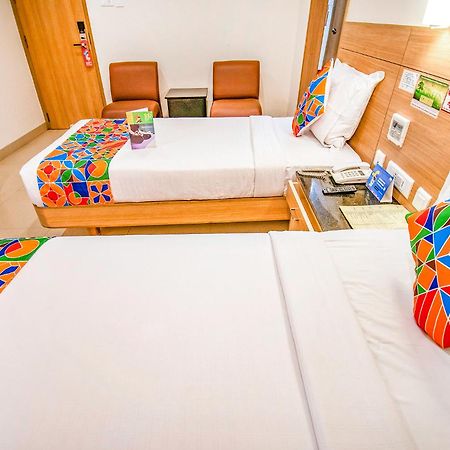 קוימבטור Fabhotel Prime Royal Castle Gandhipuram מראה חיצוני תמונה