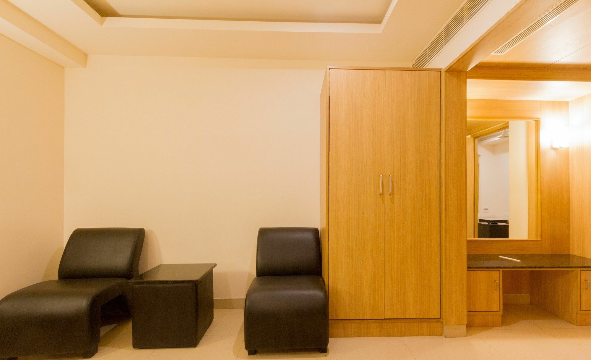 קוימבטור Fabhotel Prime Royal Castle Gandhipuram מראה חיצוני תמונה